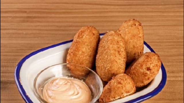 Croquetas de jamón - Piri Piri Chueca, Madrid