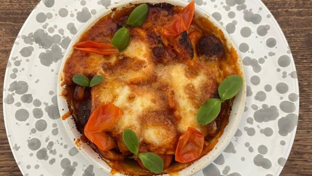 Timballo Di Orecchiette Al Pomodoro Al Forno Con Polpettine Di Carne  - Mezz'Aria, Fasano