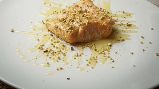 Bottoni di magro scampetti, stracciatella e erba amara - Tierra Milano, Milan