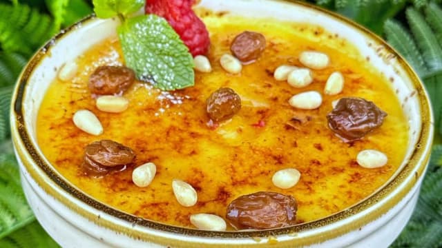 Crema catalana pinoli e uvetta al marsala - L'Officina dei Sapori, Rome