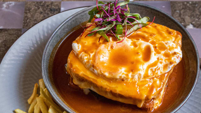 Francesinha - Antù Alfama, Lisbon