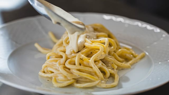 CACIO E PEPE - L'Essenza di Roma, Rome