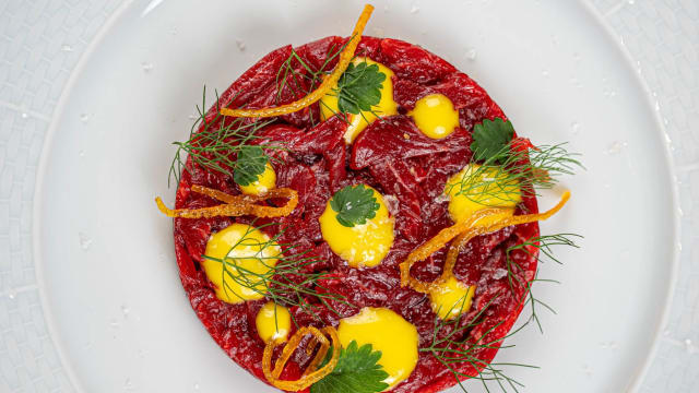 Tartare di manzo all'italiana maionese fatta in casa, arance candite - L'Essenza di Roma, Rome