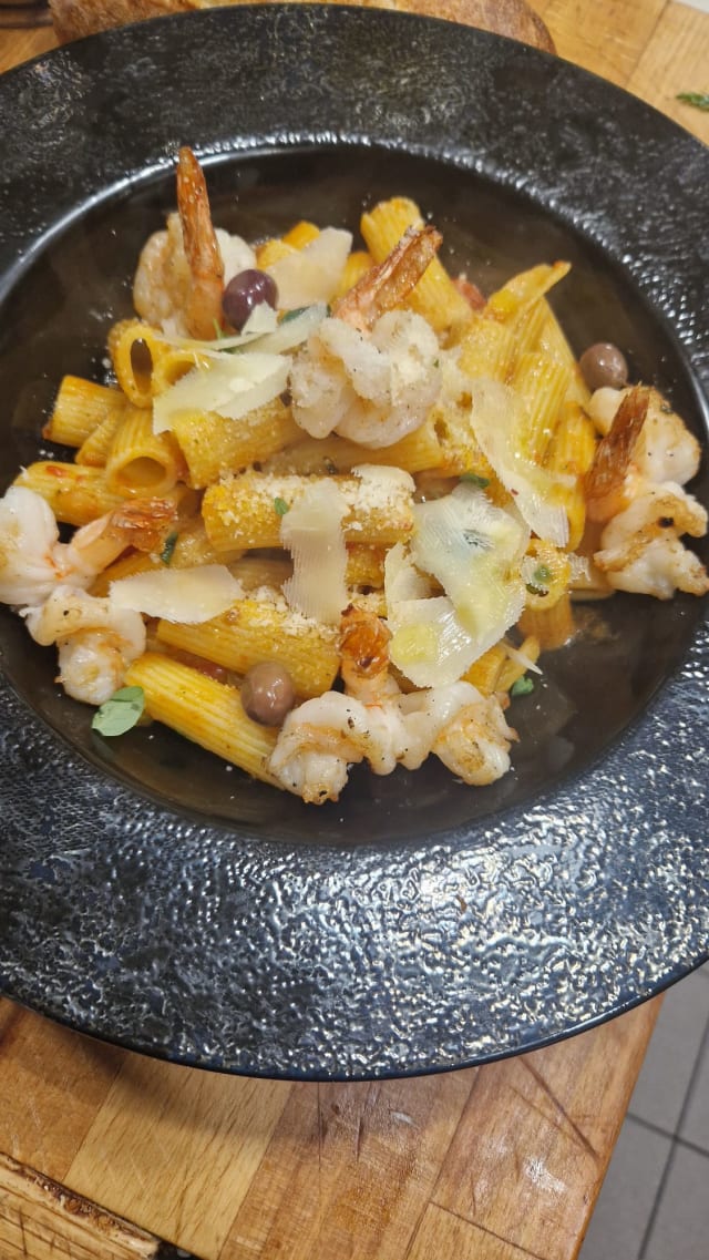 Rigatoni aux gambas rôties * - l'économat, Levallois-Perret