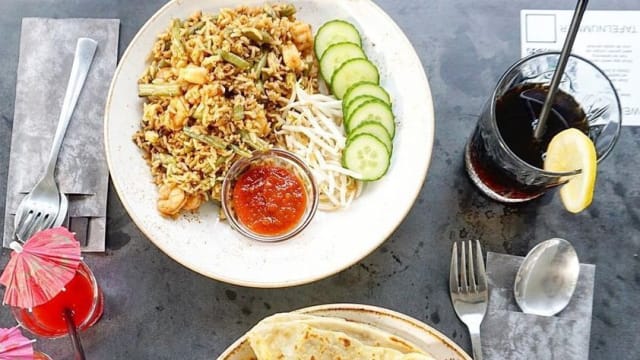 Thai Fried Rice Chicken - Indy Scheveningen