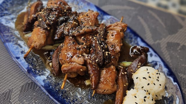 Brochetas de pollo al teriyaki - Nord, Alicante