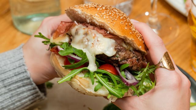 Burger Papilla - Papilla Soufflot, Paris