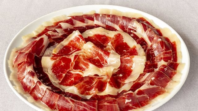 Jamón ibérico de montanera puro bellota. - Pez Fuego