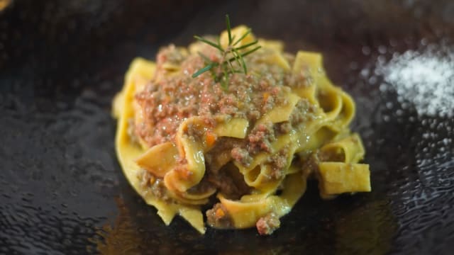 Tagliatelle al Ragù Tosy - Alexandra, Arezzo