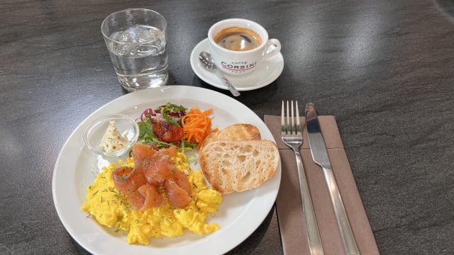 Scrambled eggs with tuscan bacon (pancetta) and pecorino cheese - Lalma Cafe, Montepulciano