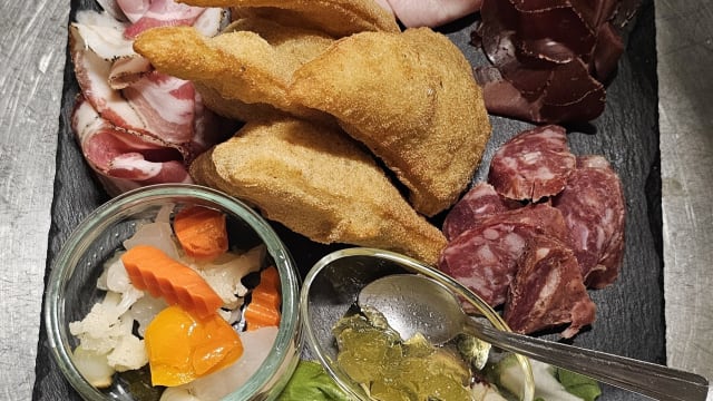 Salumi, Formaggi e gnocco fritto  - L'Arina del Sante