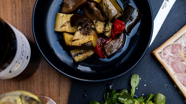 Tio de légumes grillés, délicatement relevés à l'ail et au piment, cuisiné dans les pouilles en italie, 150g - FOUDRE, Paris