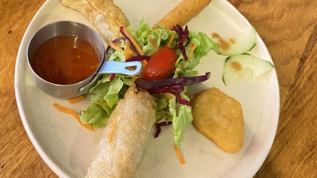 Petite assiette de friture - Le Washington, Paris