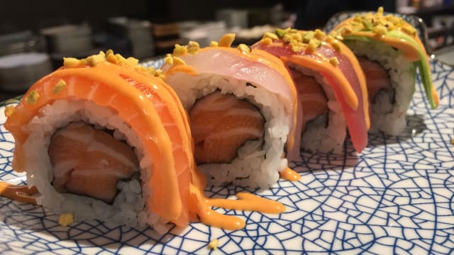 Green Raibow maki  - Tenmaya