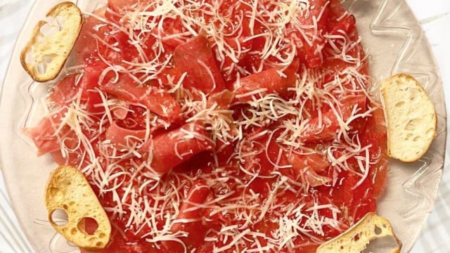 Carpaccio de vedella amb parmesa - El Sot del Morer