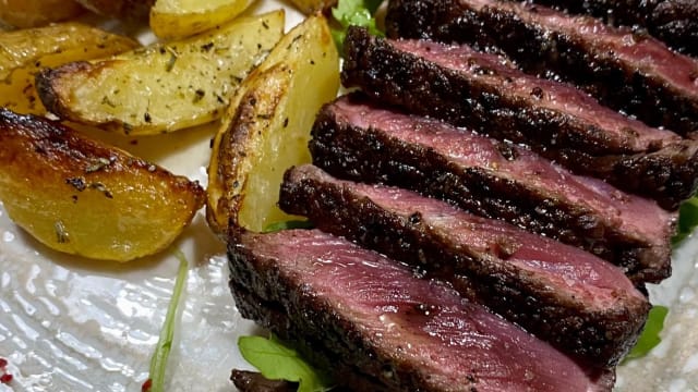 Tagliata di controfiletto 200gr - Panigacci Milano Bistrot, Milan