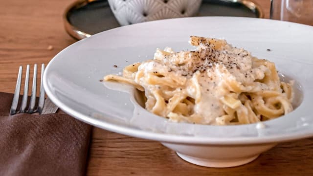 Cacio e pepe - Misù Gourmet