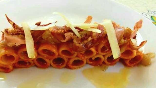 Paccheri all'amatriciana - Tenuta del Gallo