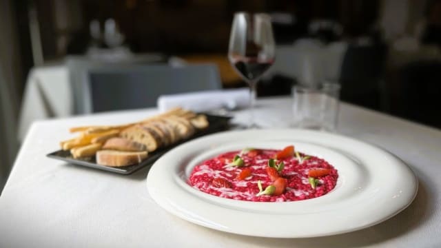 Risotto fragole, barbabietola e gorgonzola - Vin Bistrot, Moncalieri