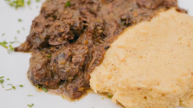 Deer stew and polenta - Lupo Bianco Canazei, Canazei