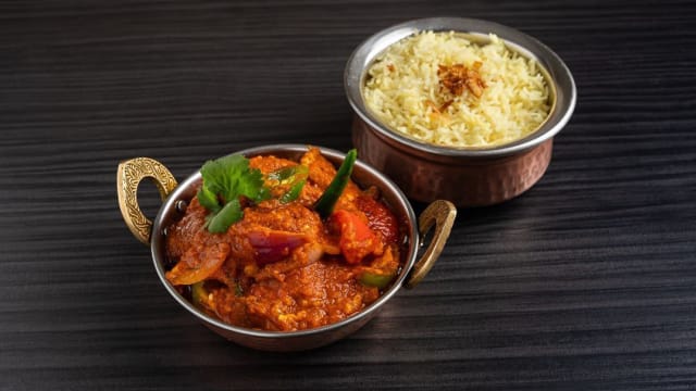 Chicken Jhal Frezi - Golden Thali