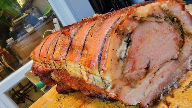 porchetta di nostra produzione - Bellavita