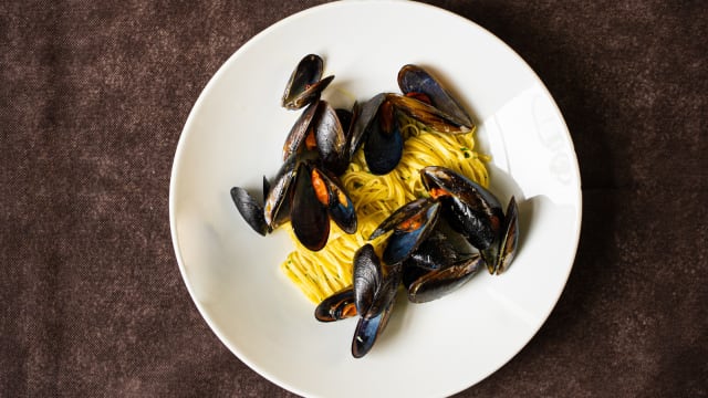 Spaghetti alle cozze del golfo di Trieste  - Adesso è Così Ristorazione Contemporanea