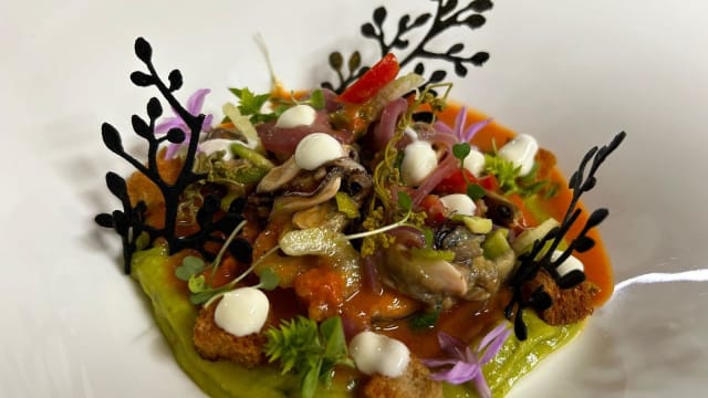 Cold Mussel Salad, ‘Marinara’ Tomato Sauce, Avocado and Ricotta Forte - RISTORANTE RADICI