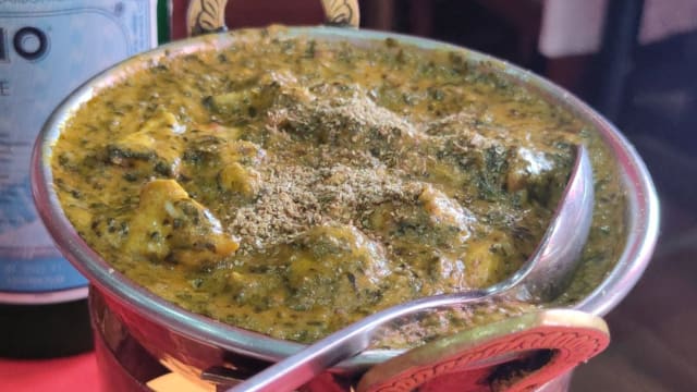 Poulet Palak - Le TajMahal