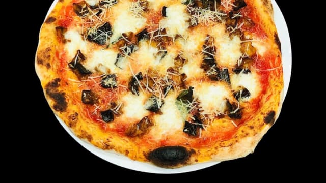 Parmigiana - Spizza- Burger & Pizza