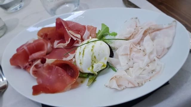 Burrata, Patanegra e SanDaniele - Biancospino Ristorante