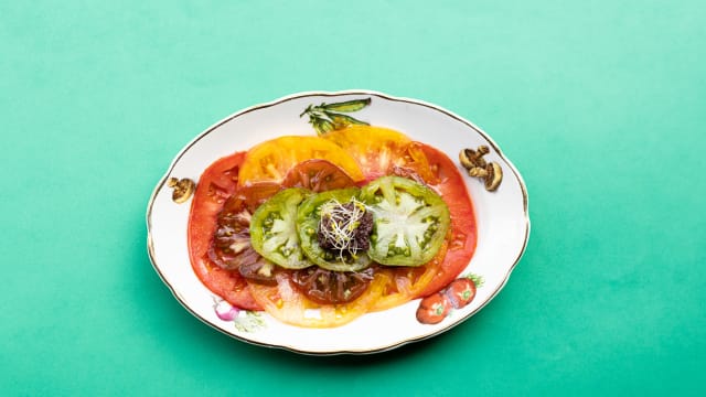 tomates anciennes & purée d’olive - Apéti Ségur, Paris