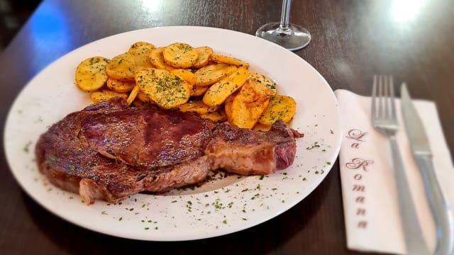 Entrecôte Grillée À La Plancha - La Romana, Levallois-Perret