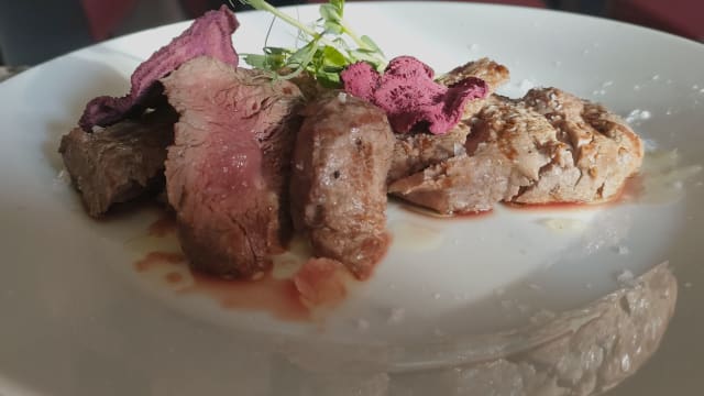 Tagliata di manzo.  - L'Oasi Pizzeria Ristorante