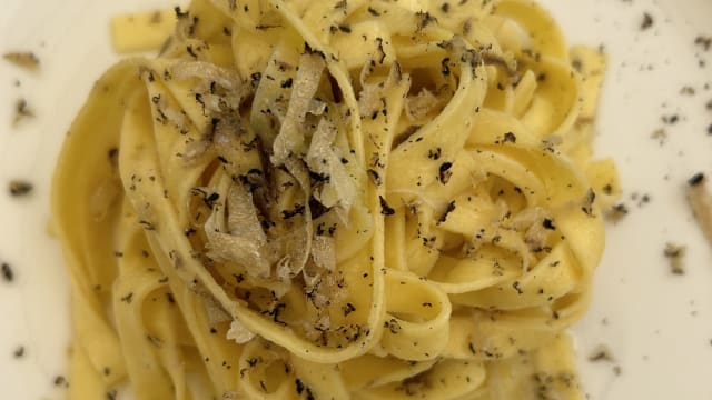 Tagliatelle al tartufo - Agriturismo Montereggi, Fiesole