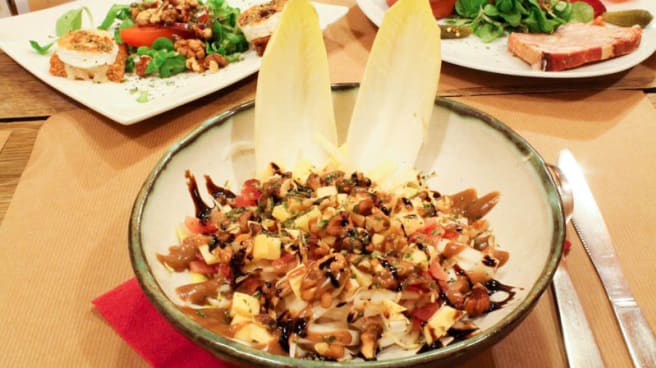 Le Chat Qui Fume In Lille Restaurant Reviews Menu And Prices