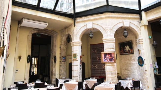 Restaurant Le Vintage Avignon Le Riad In Avignon Restaurant Reviews Menu And Prices Thefork