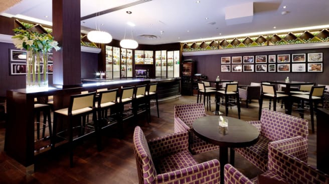 Terrasse Strasbourg Restaurant H Brasserie In Strasbourg Restaurant Reviews Menu And Prices