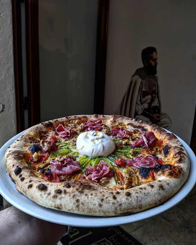 Pizzeria - Birreria "al castello" gioia del colle - 1