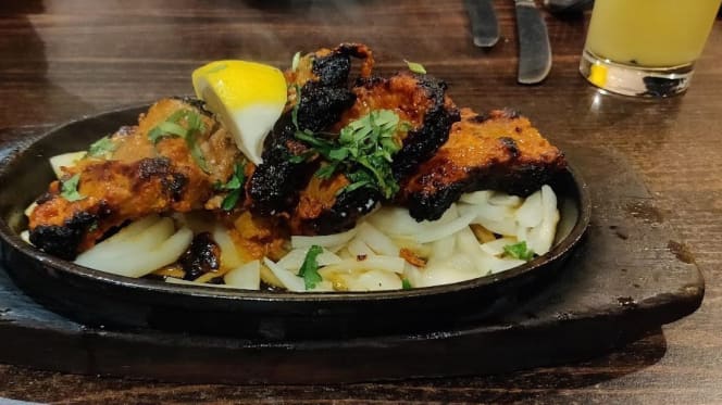 Royal Tandoori - 1