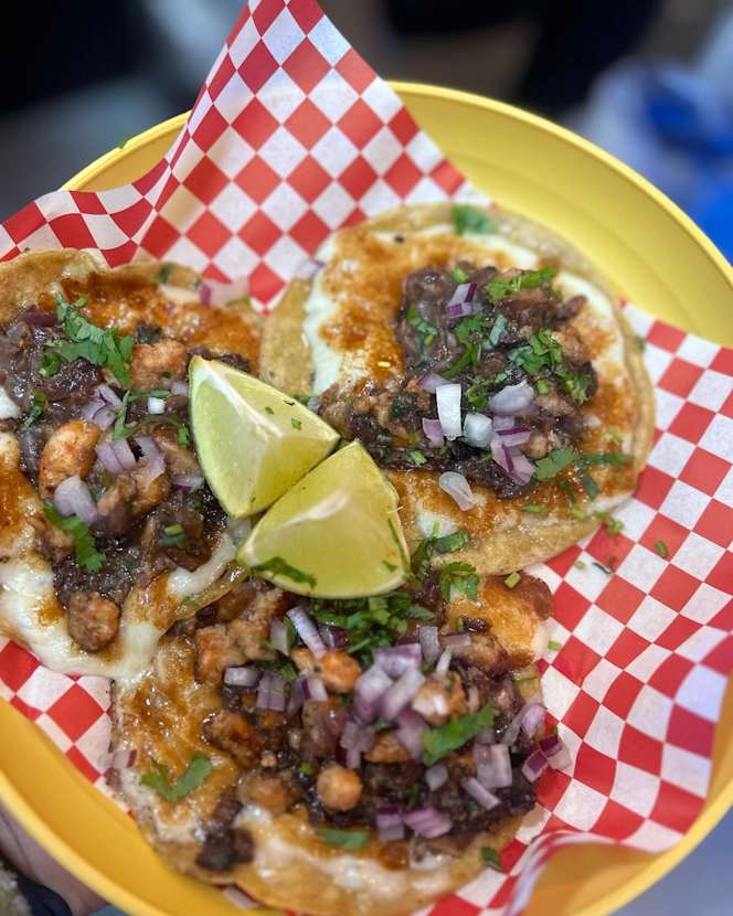 La Chula · Taquería Mexicana - 7