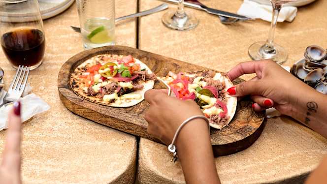 La Cueva Gastrobar - 1