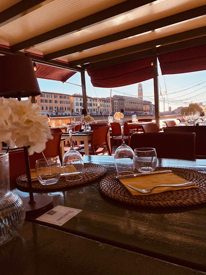 Roncioni Cafe Bistrot Lounge - 2