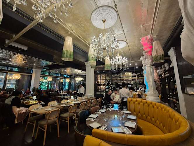 Olive Tree Turkish Mediterranean Restaurant & Bar - 3