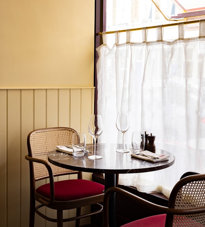 Chez Lui - 3