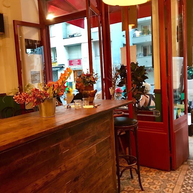 Quartier Rouge - Restaurant - Paris