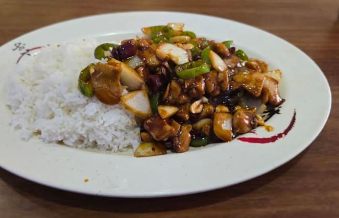 Uncle Lins Restaurant Chinese Halal Cuisine - 6