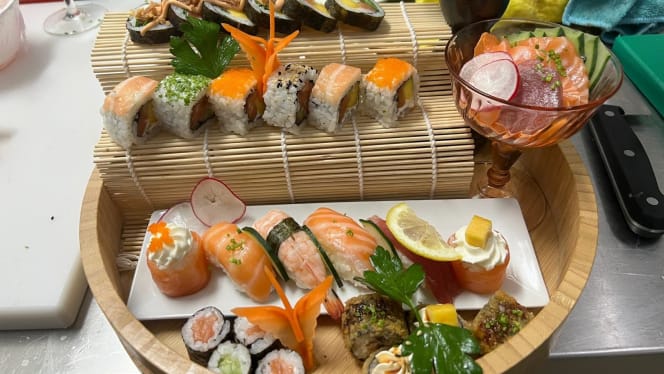 Sun Sushi and Ramen - 4