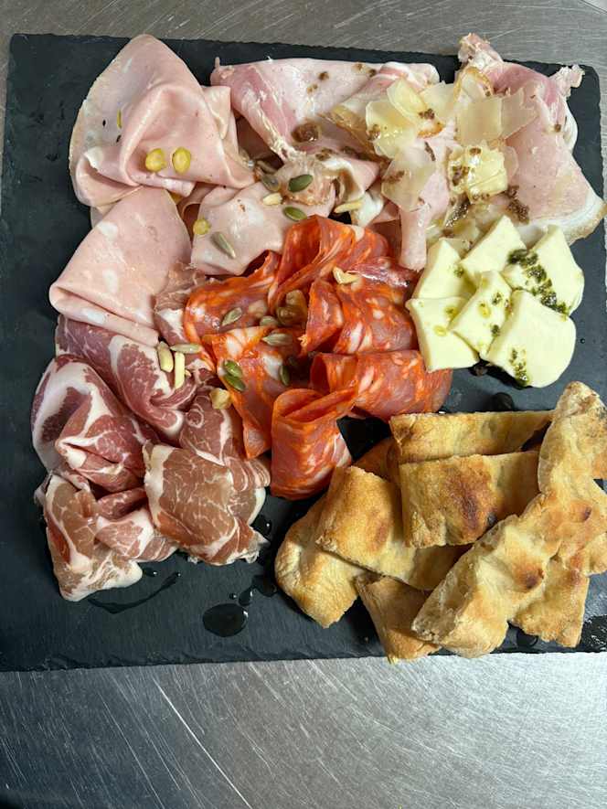 Gas Garage pizzería - 7