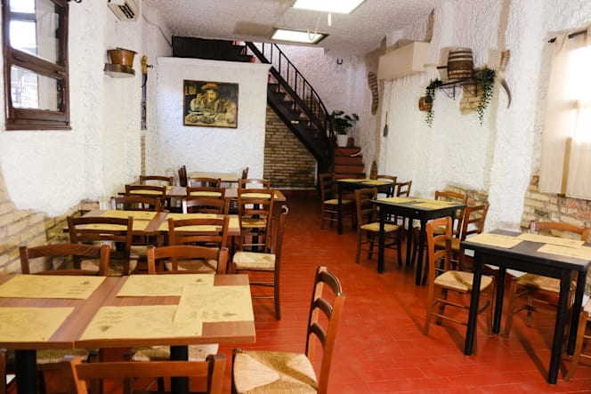 Trattoria Pizzeria Monte Gaudio  2.0 - 4